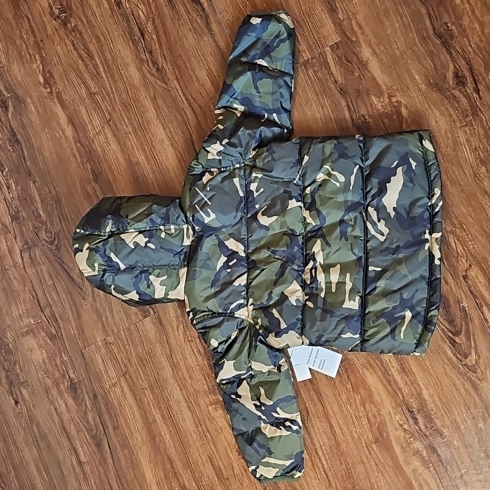Old Navy Unisex Camo-print Zip-Up Hooded Puffer Coat Size 4T - Picture 4 of 6